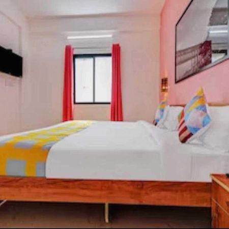 Hotel O Dhanori Pune Formerly Season Inn Dāpuri 外观 照片